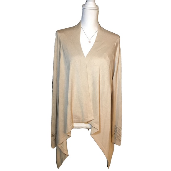 GeeGee Sweater Cardigan Size M/L PRICE🔽 - Picture 1 of 6